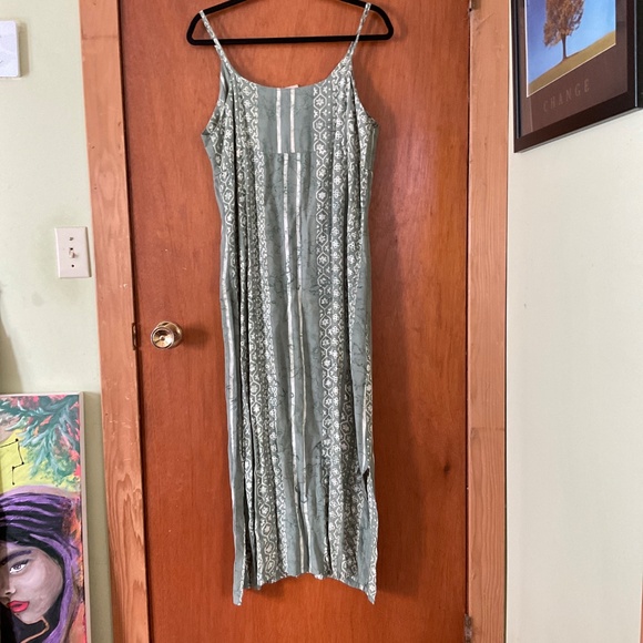 summer dress - Picture 3 of 4